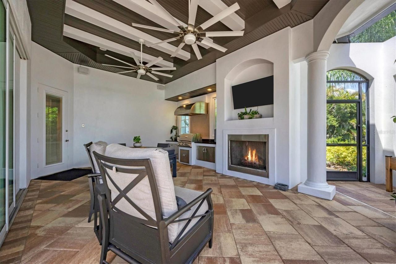 8009 Bounty Lane, Bradenton, FL 34202 Photo