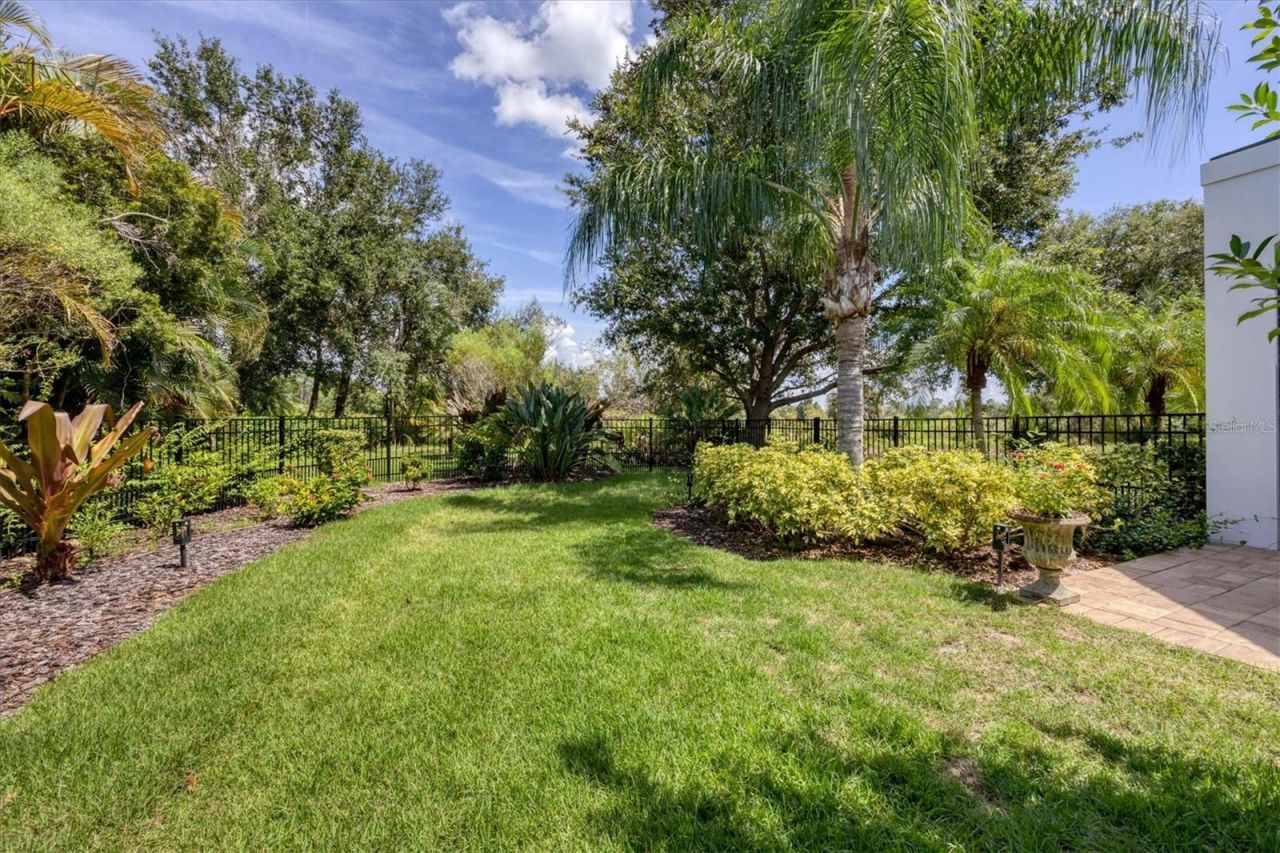 8009 Bounty Lane, Bradenton, FL 34202 Photo