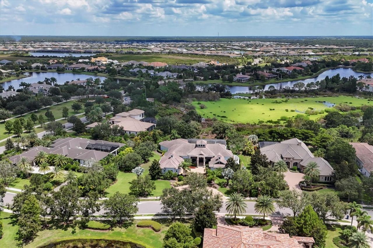 8009 Bounty Lane, Bradenton, FL 34202 Photo