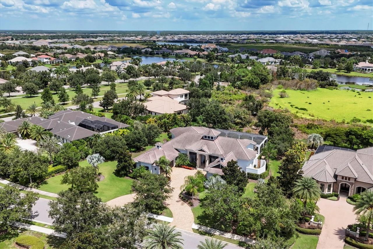 8009 Bounty Lane, Bradenton, FL 34202 Photo