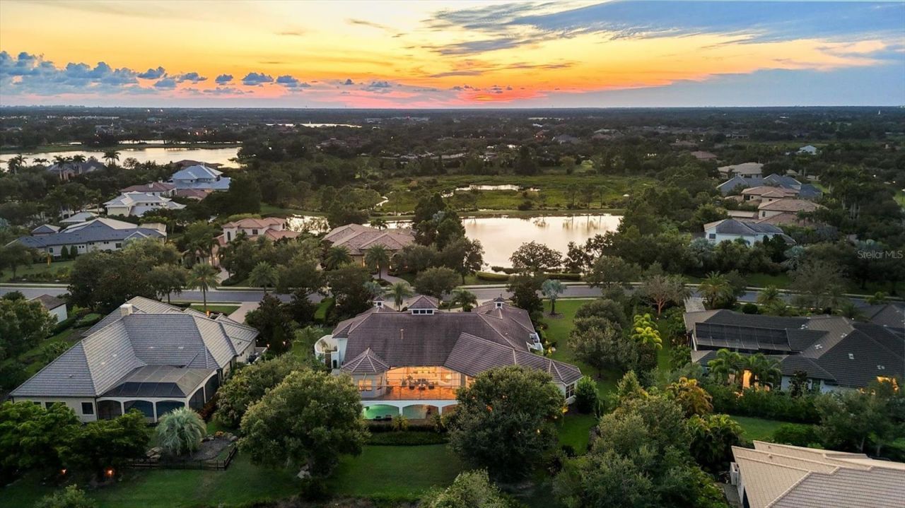 8009 Bounty Lane, Bradenton, FL 34202 Photo