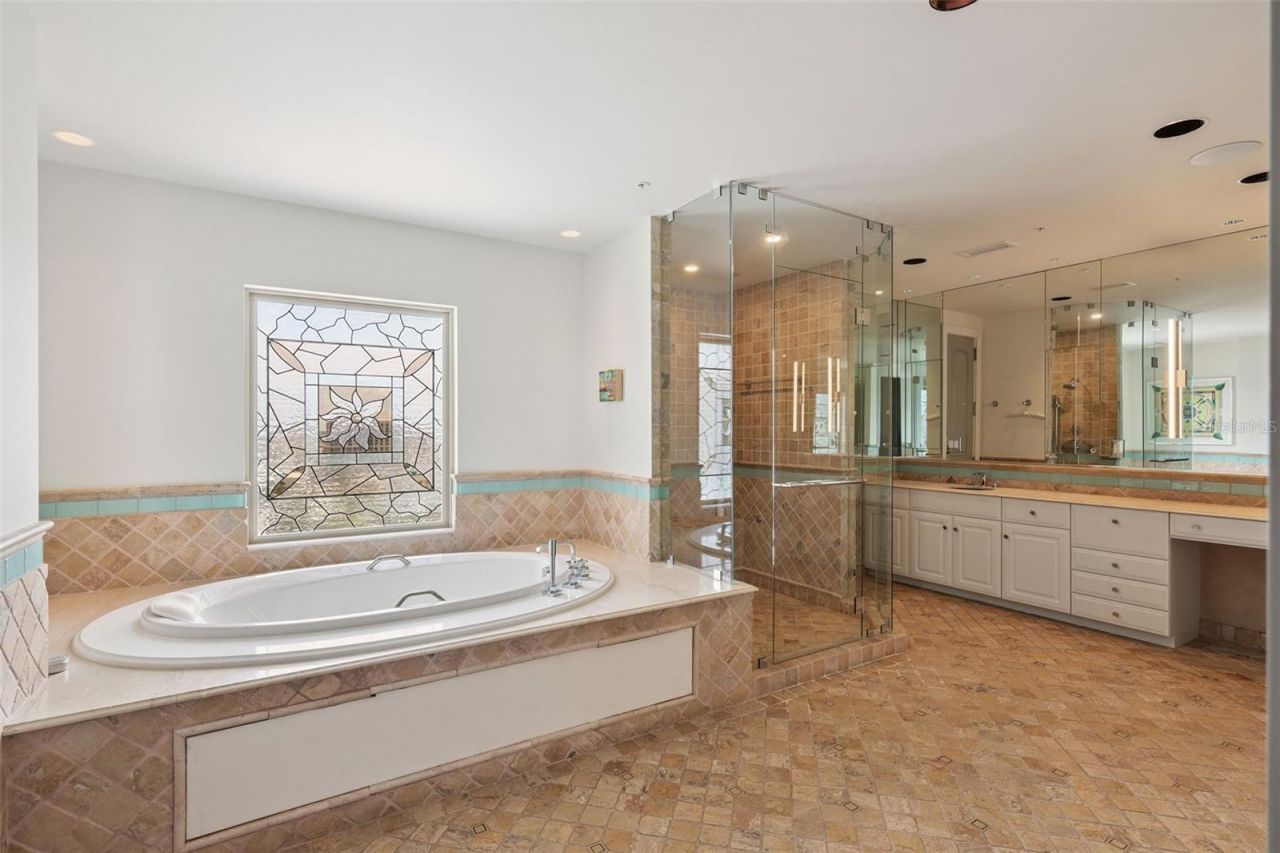 1111 Ritz Carlton Drive, Unit 1704, Sarasota, FL 34236 Photo