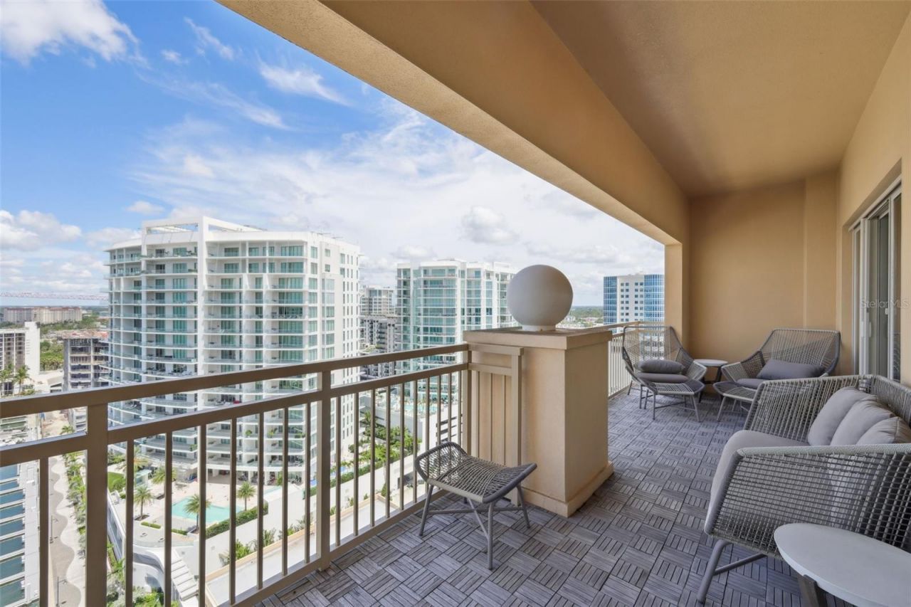 1111 Ritz Carlton Drive, Unit 1704, Sarasota, FL 34236 Photo
