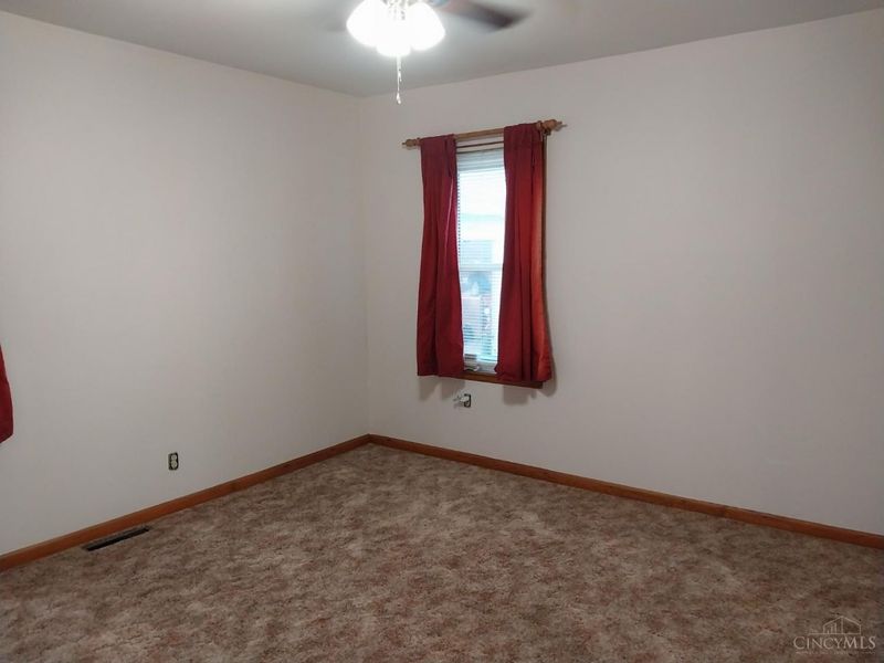 313 Goodale Drive, Chillicothe, OH 45601 Photo 27