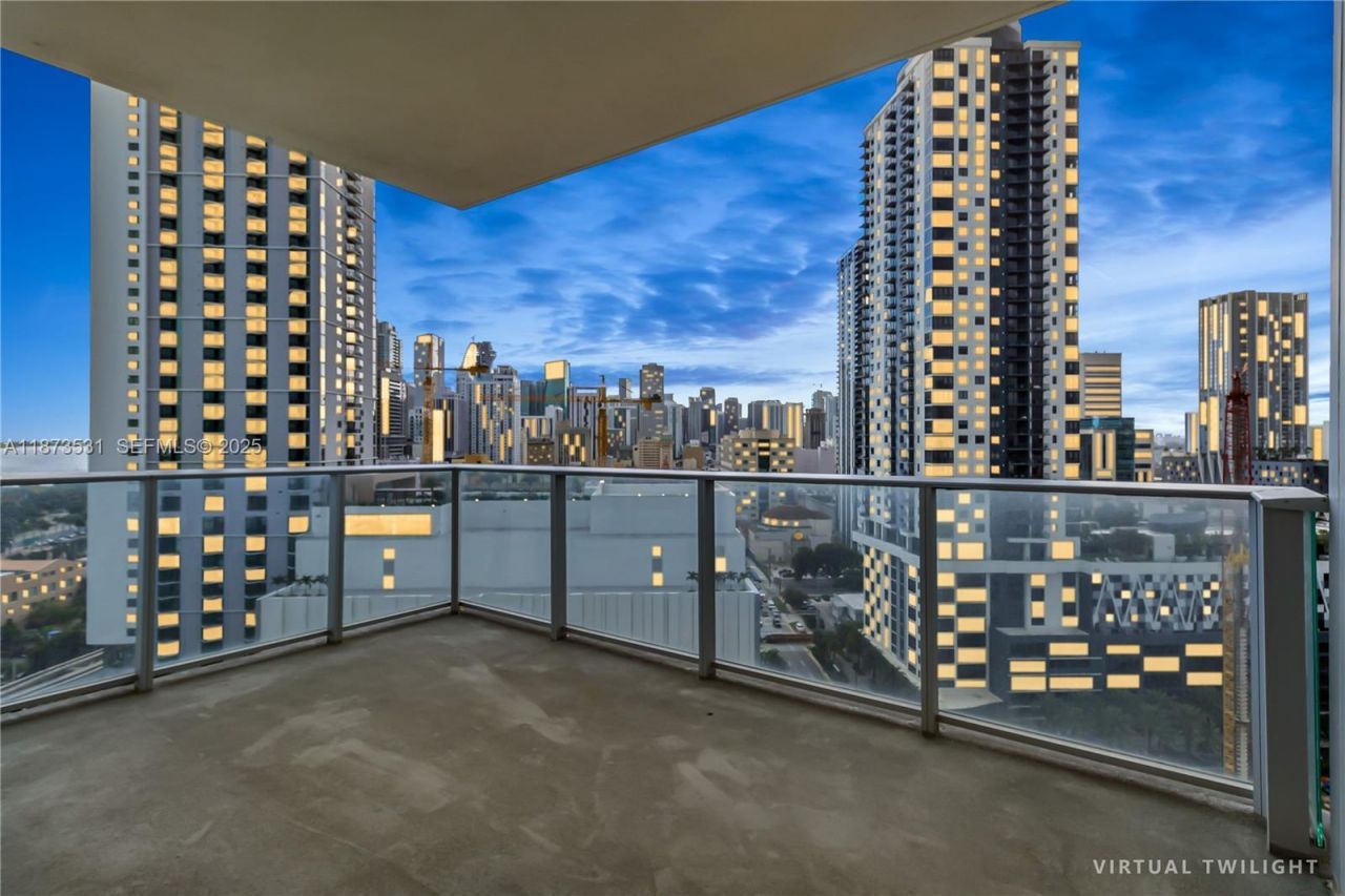 851 NE 1st Ave, Unit 1611, Miami, FL 33132 Photo