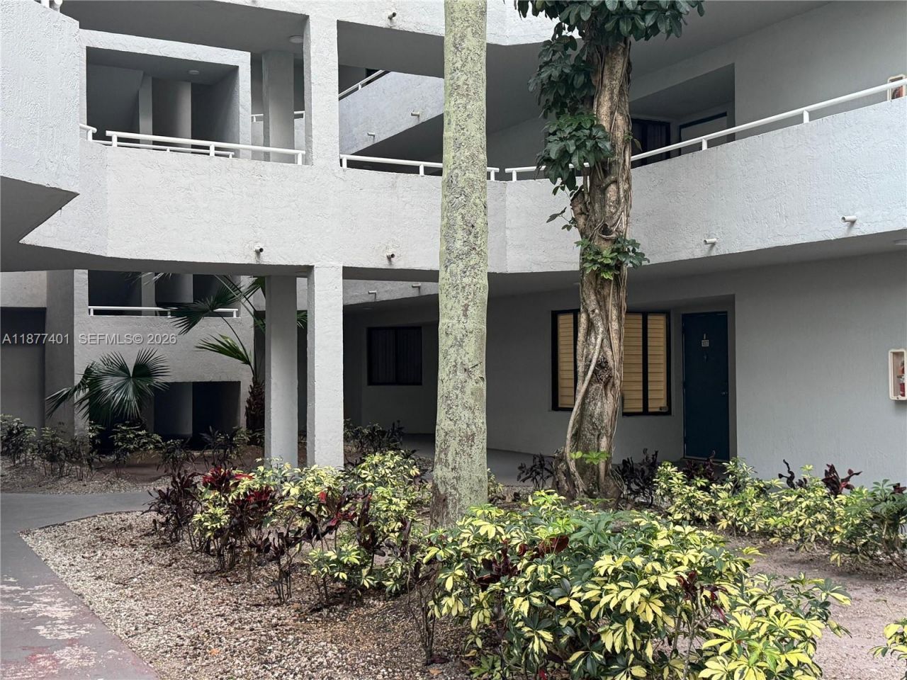 8205 SW 152nd Ave, Unit F-414, Miami, FL 33193 Photo