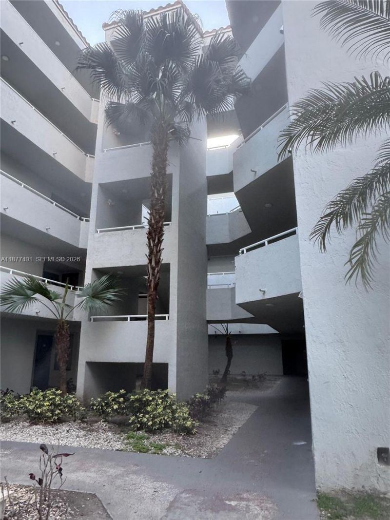 8205 SW 152nd Ave, Unit F-414, Miami, FL 33193 Photo
