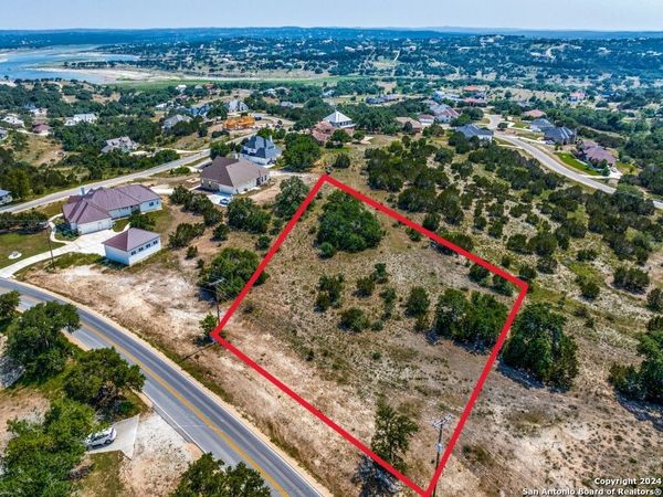 23375 N Cranes Mill, Canyon Lake, TX 78133