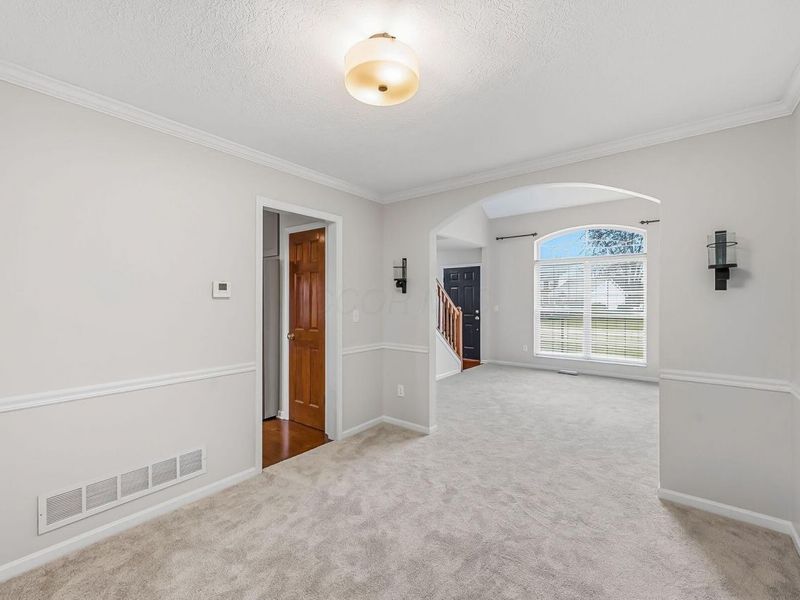 9529 Wayne Brown Drive, Powell, OH 43065 Photo 7