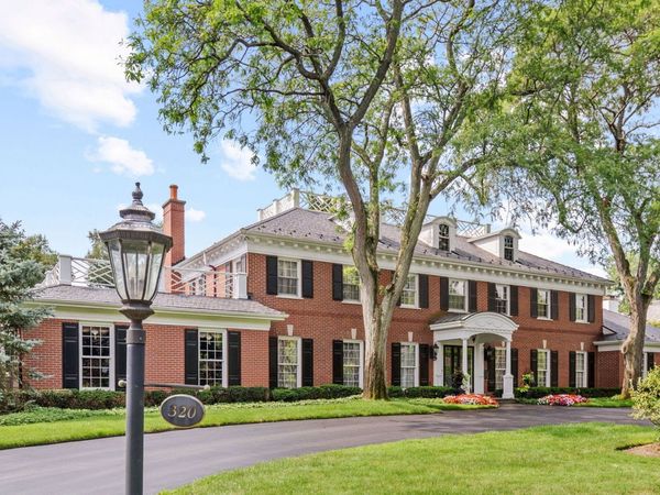 320 Woodley Road, Winnetka, IL 60093