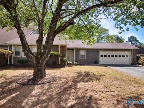 300 Autumn Lane, Madison, AL 35758