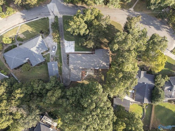 2804 Bentley Street SE, Huntsville, AL 35801