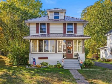 8408 Maplewood Drive, Gasport, NY 14067