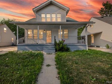 8419 Paige Avenue, Warren, MI 48089