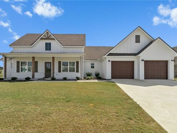 13589 Margaret Way, Northport, AL 35475