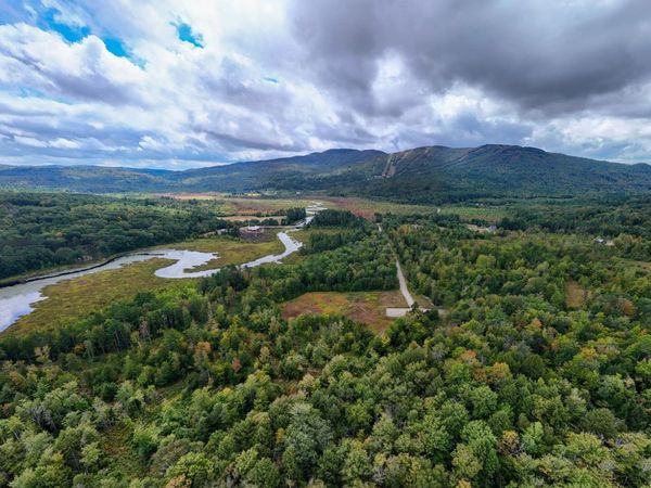 66 Phelps Lane, Danbury, NH 03230