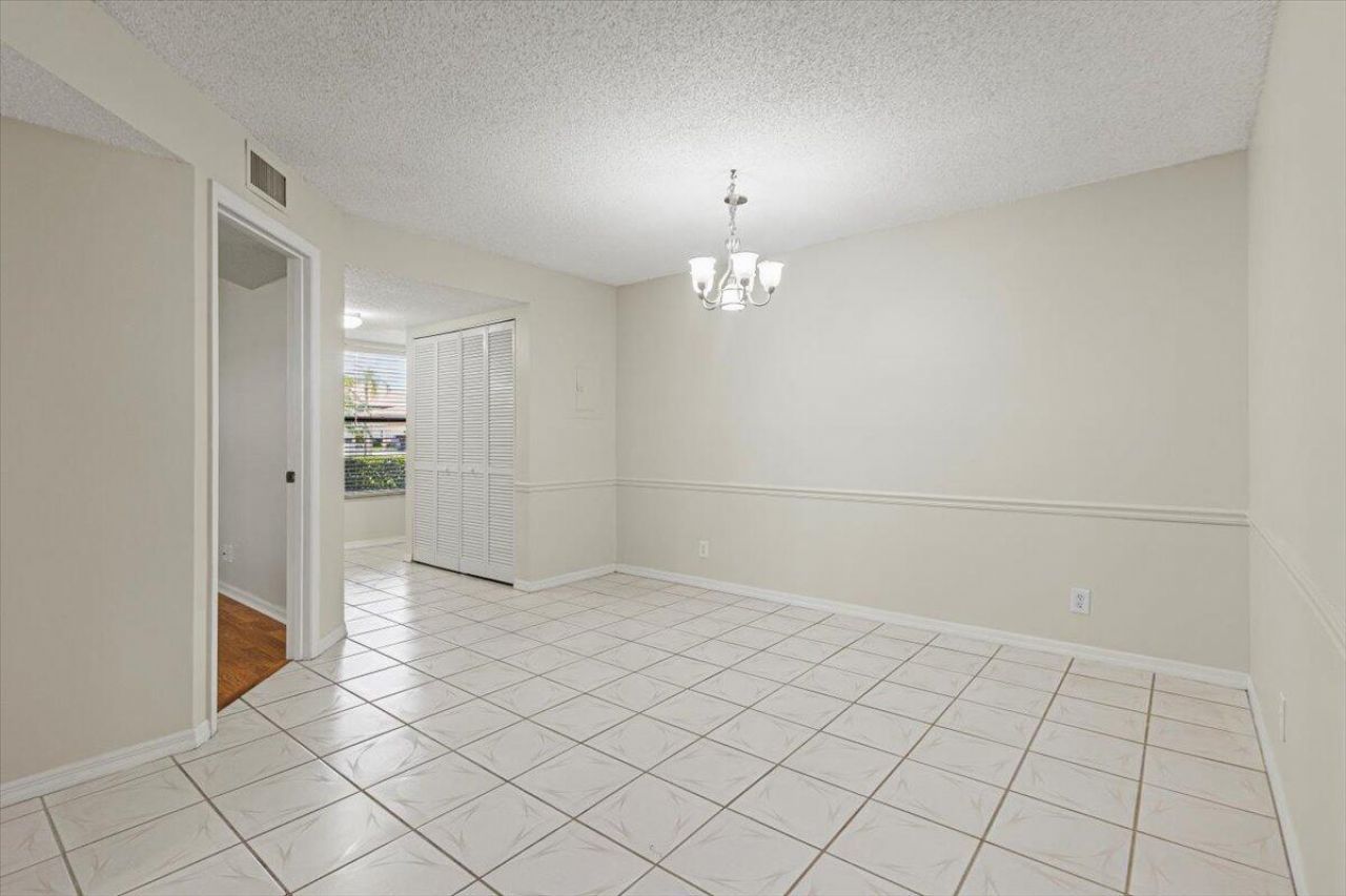 511 SW South River Drive, Unit 103, Stuart, FL 34997 Photo