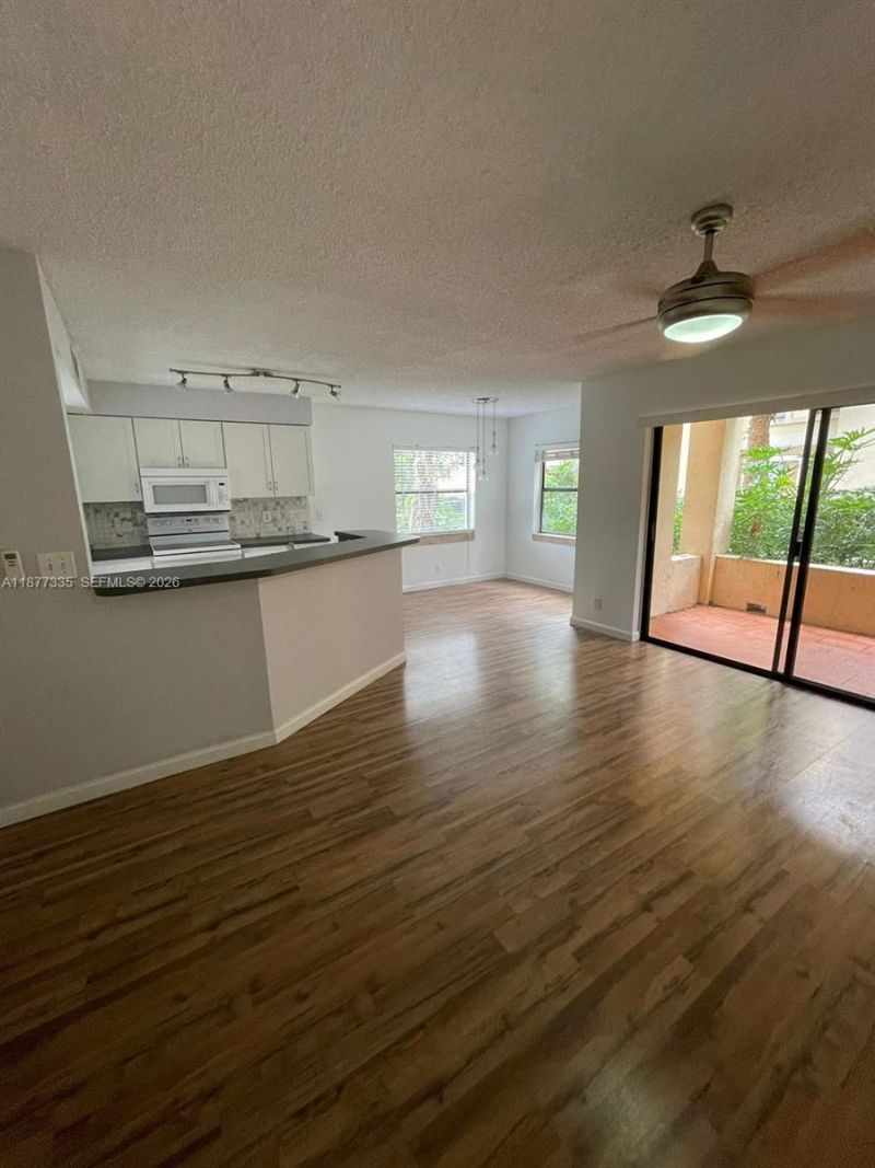 9999 Summerbreeze Dr, Unit 413, Sunrise, FL 33322 Photo