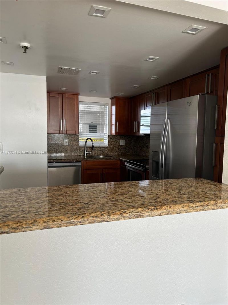 3100 W Rolling Hills Cir, Unit 702, Davie, FL 33328 Photo