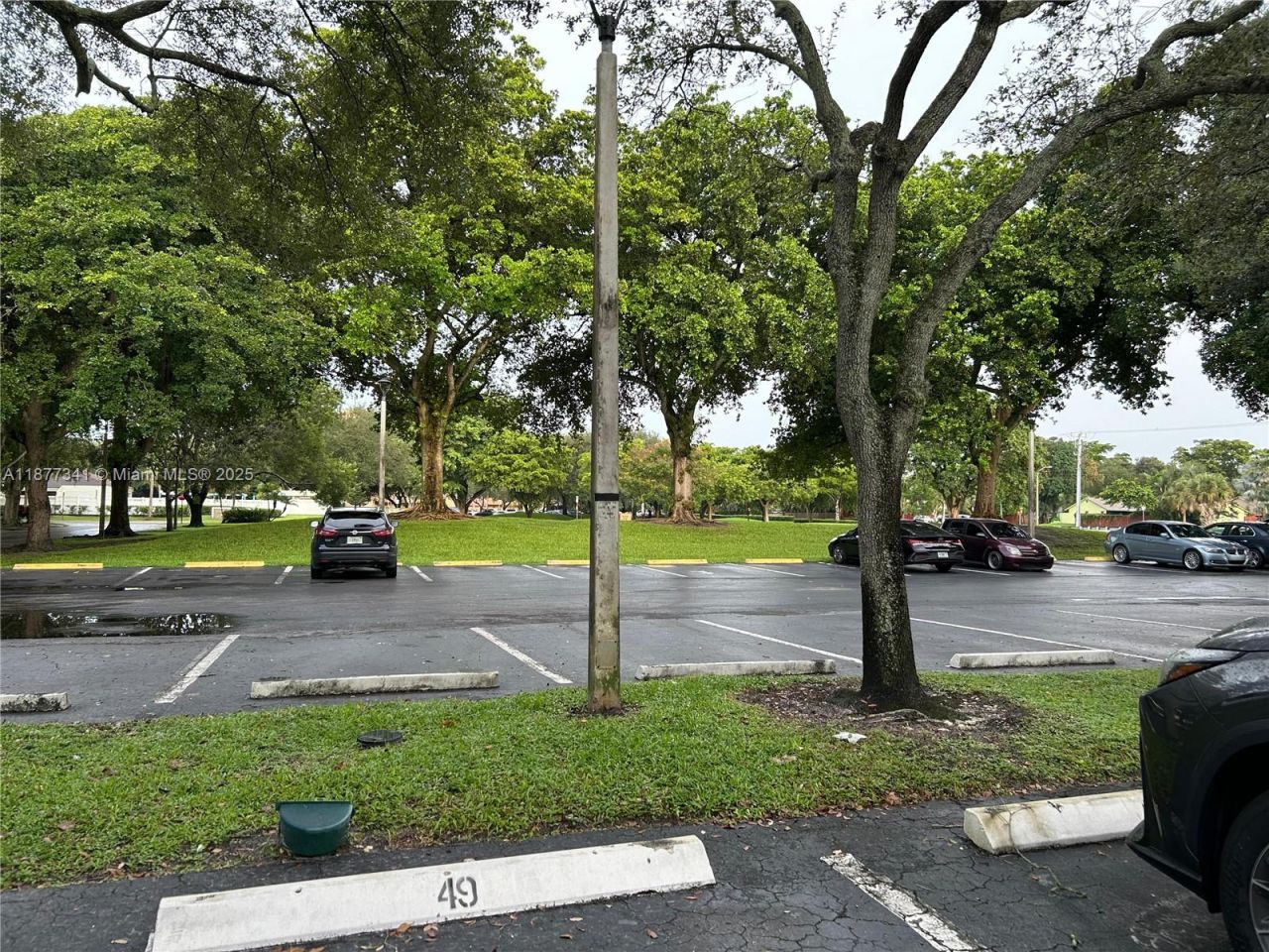 3100 W Rolling Hills Cir, Unit 702, Davie, FL 33328 Photo