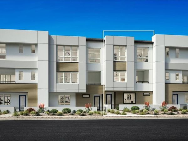 654 Fortis Creek Street, Las Vegas, NV 89138