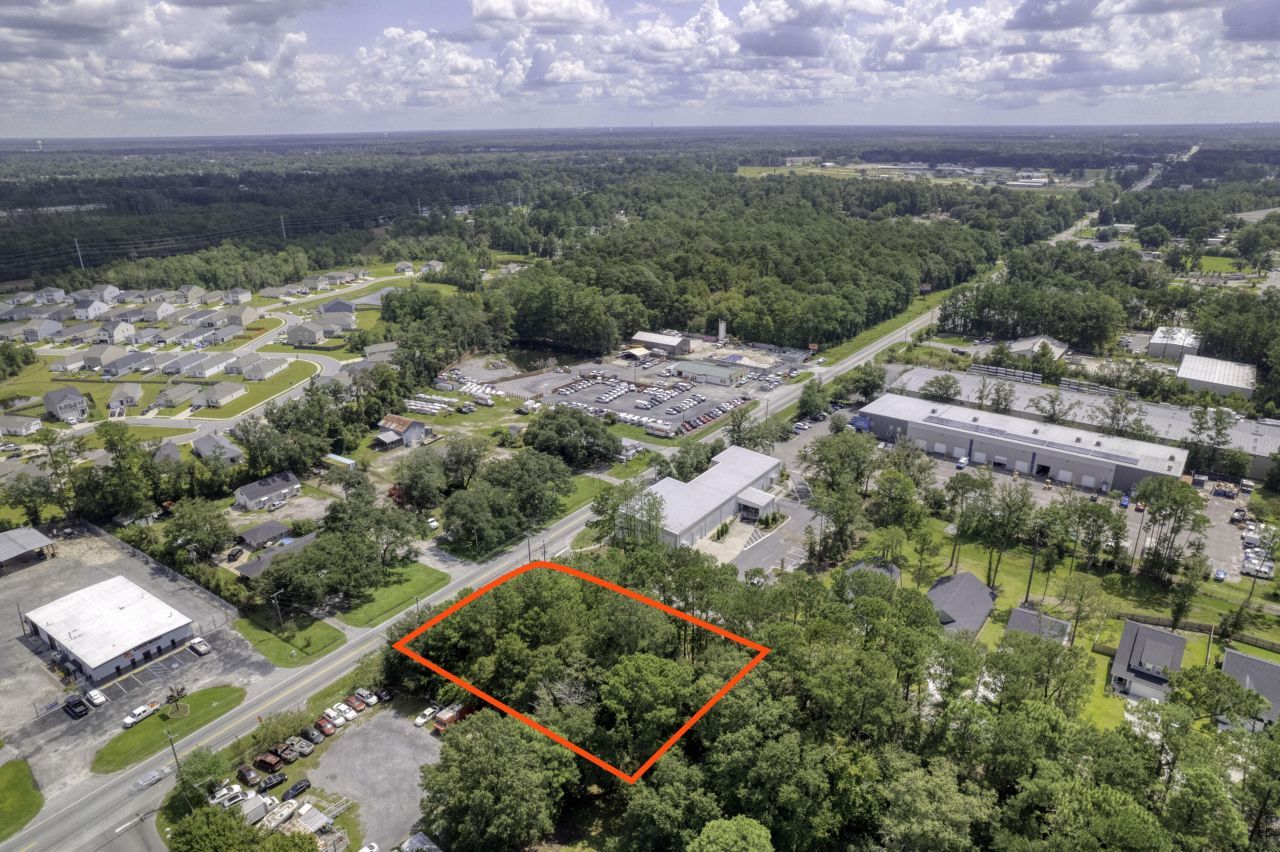 10041 Hwy 78 Photo 9