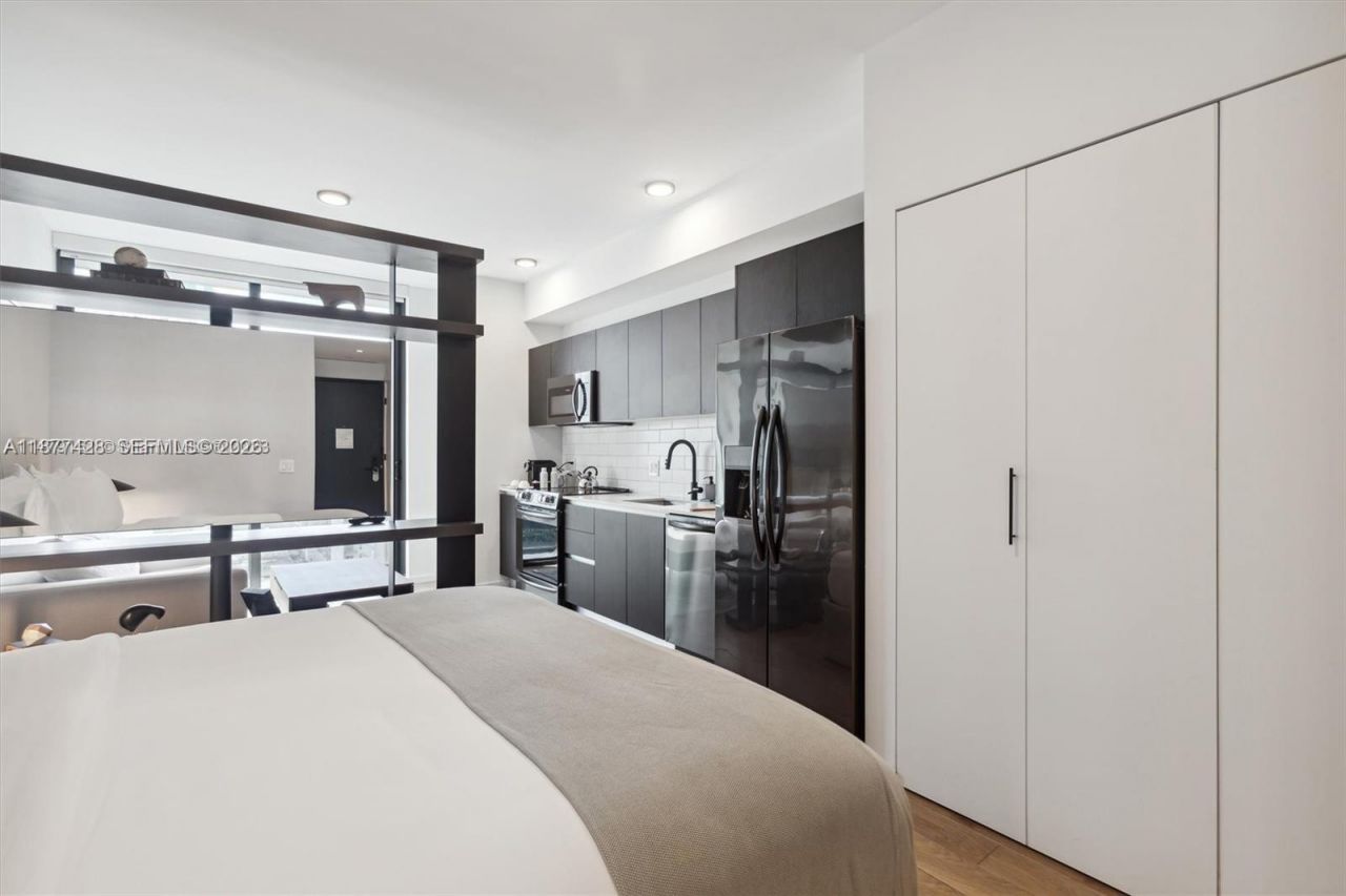 398 NE 5th St, Unit 2316, Miami, FL 33132 Photo