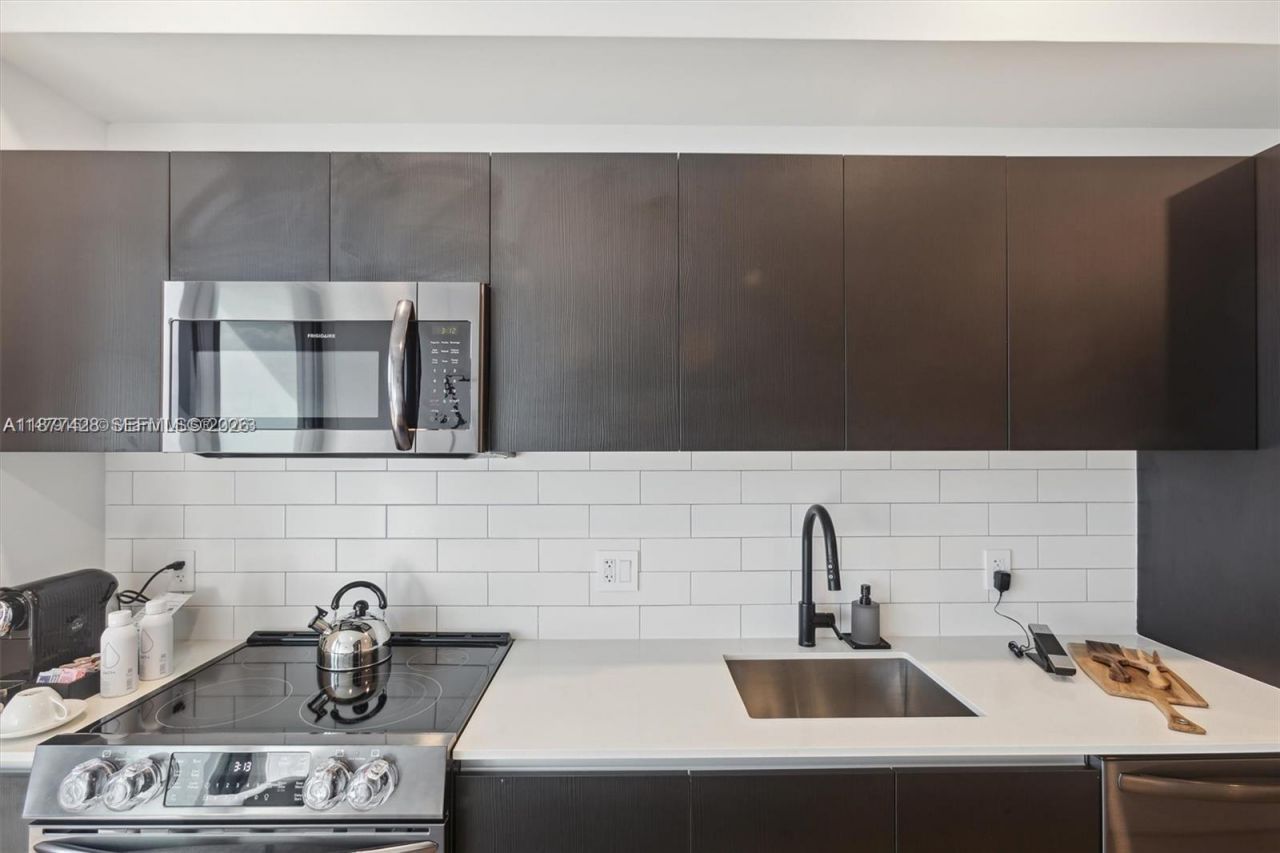 398 NE 5th St, Unit 2316, Miami, FL 33132 Photo