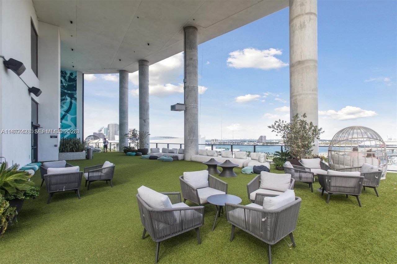 398 NE 5th St, Unit 2316, Miami, FL 33132 Photo