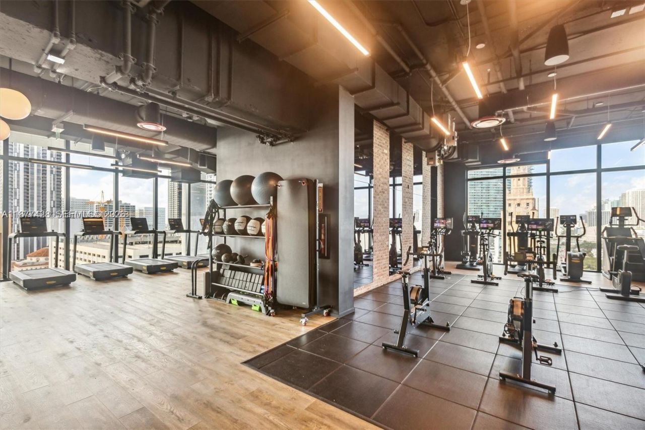 398 NE 5th St, Unit 2316, Miami, FL 33132 Photo