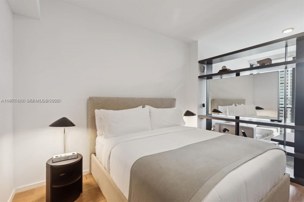 398 NE 5th St, Unit 2316, Miami, FL 33132 Photo