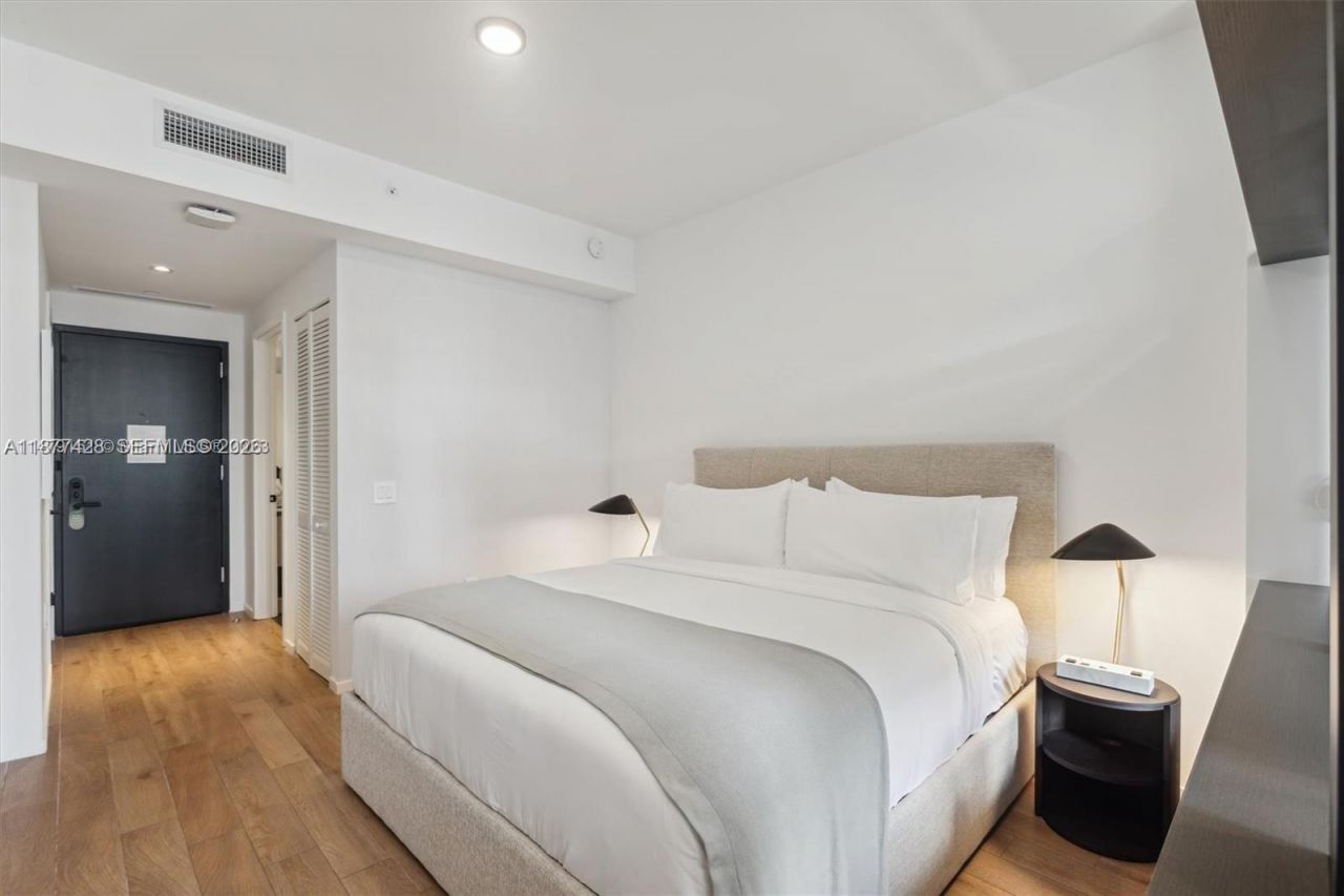 398 NE 5th St, Unit 2316, Miami, FL 33132 Photo