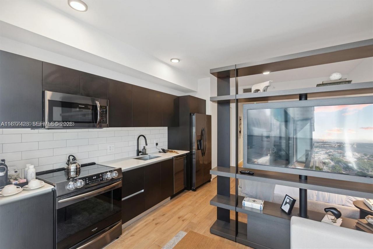 398 NE 5th St, Unit 2316, Miami, FL 33132 Photo