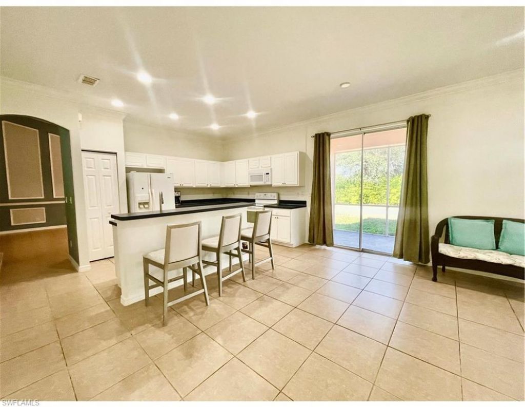 589 Genevieve Dr, Lehigh Acres, FL 33936 Photo