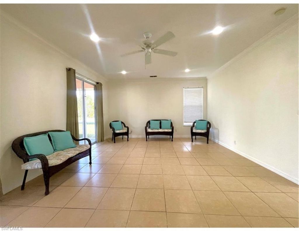 589 Genevieve Dr, Lehigh Acres, FL 33936 Photo