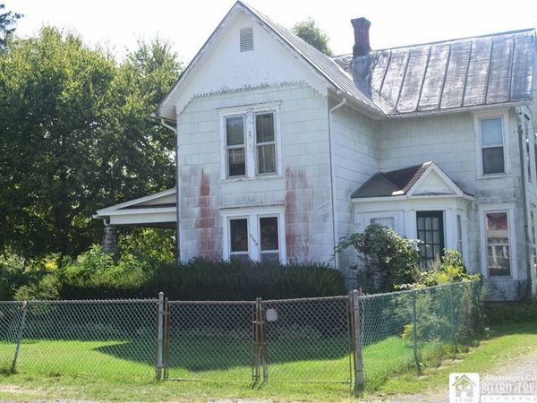 2179 Main Street, Lawtons, NY 14091