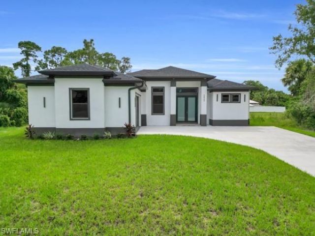 3823 Heyburn St, Fort Myers, FL 33905 Photo
