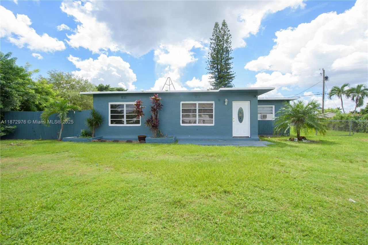 15250 Harrison Drive, Homestead, FL 33033 Photo