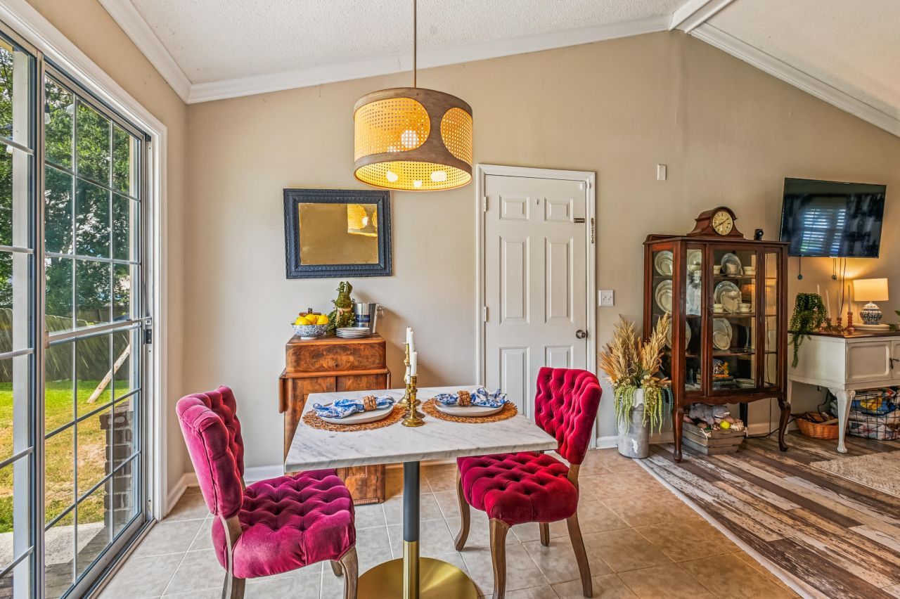 116 Two Hitch Road Photo 13