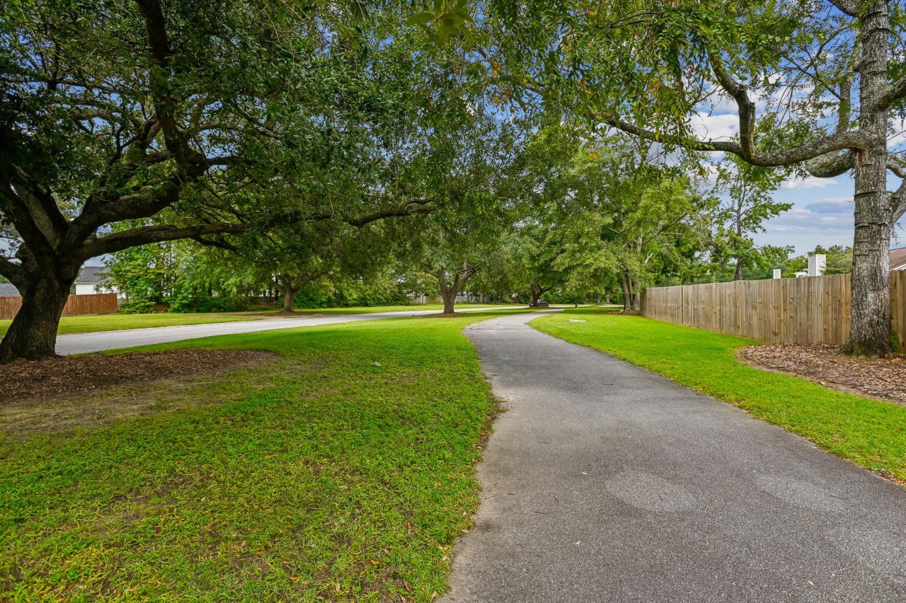 116 Two Hitch Road Photo 41