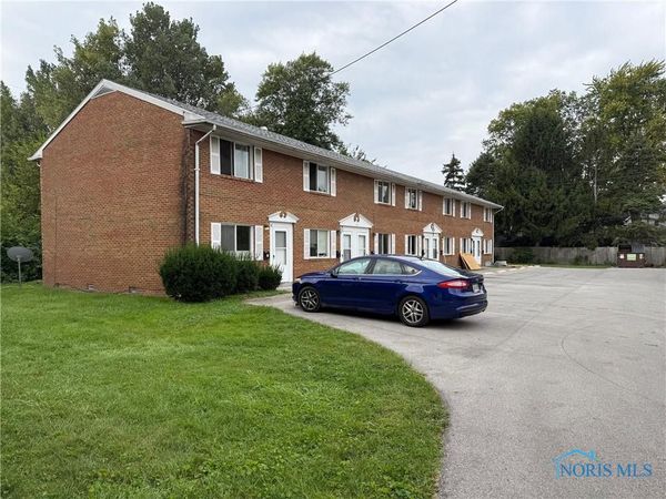 5215 Secor Road, Toledo, OH 43623