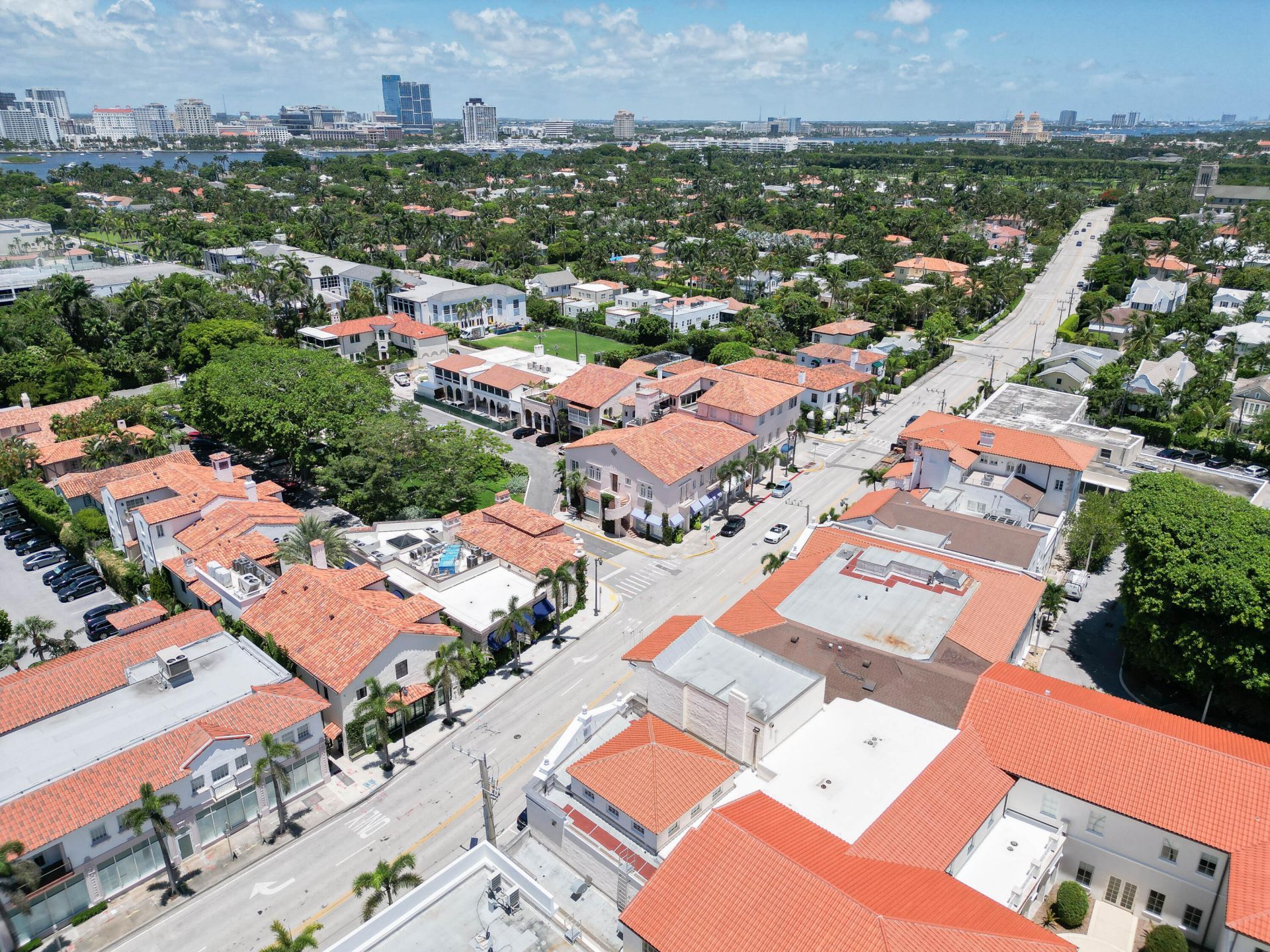 236 Phipps Plaza, Unit D, Palm Beach, FL 33480 Photo