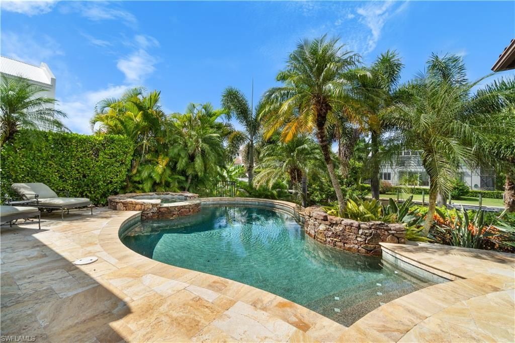 611 18th Ave S, Naples, FL 34102 Photo