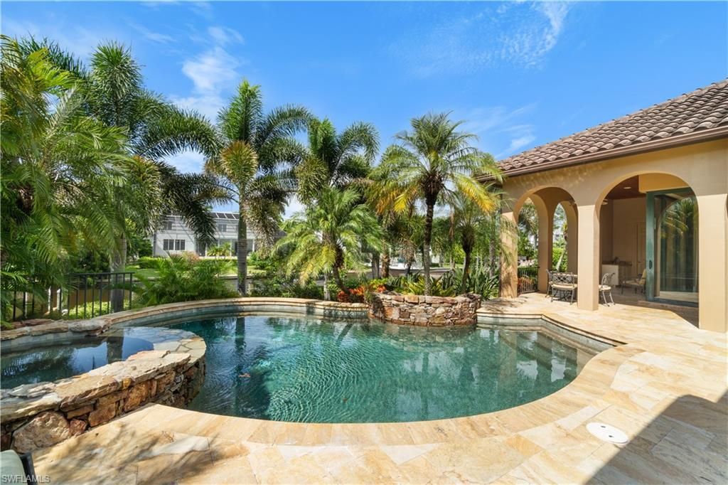 611 18th Ave S, Naples, FL 34102 Photo