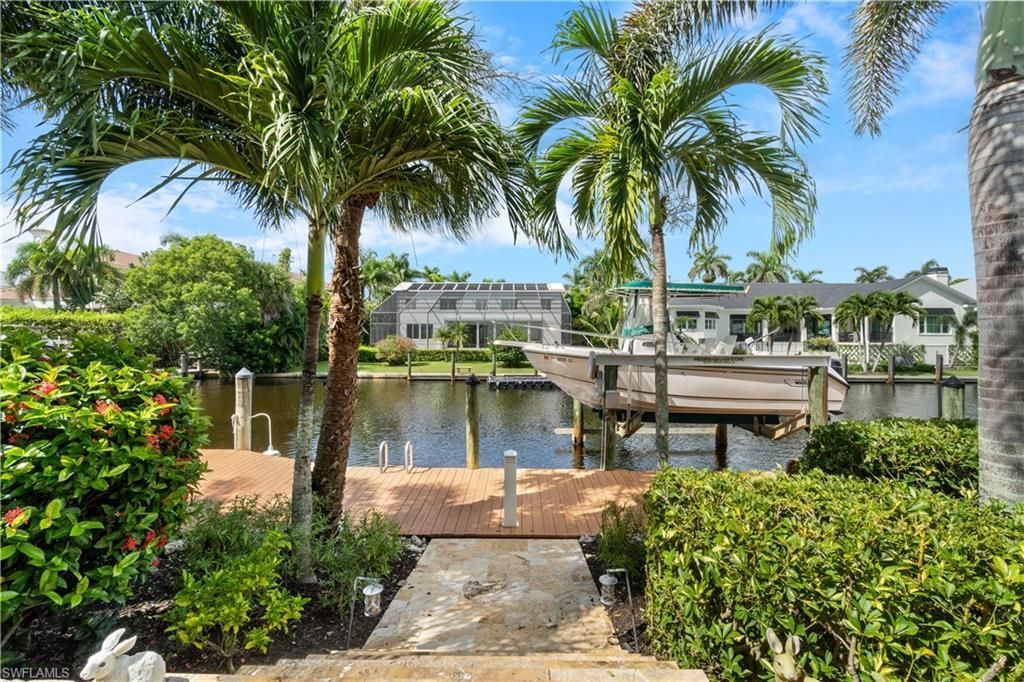 611 18th Ave S, Naples, FL 34102 Photo