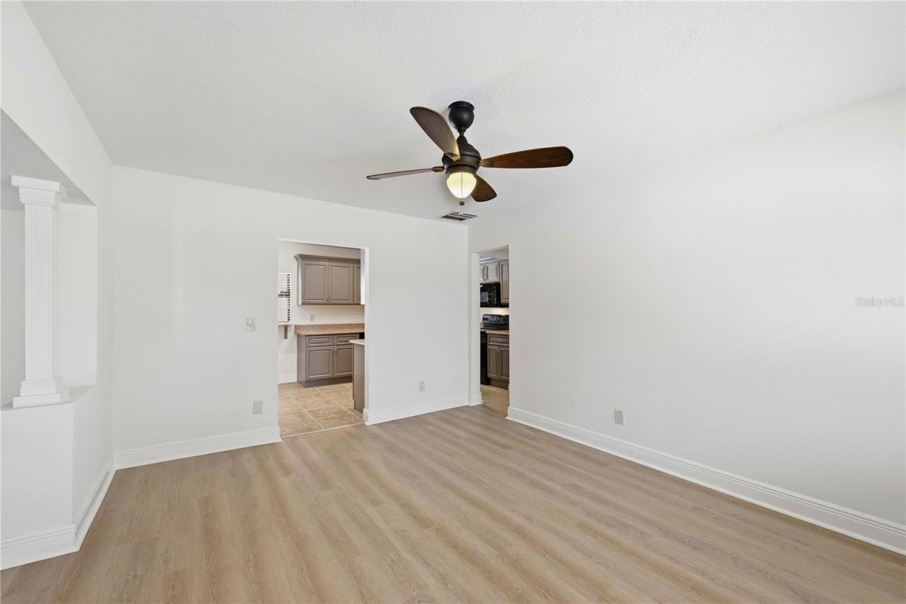 3707 Pelican Lane, Orlando, FL 32803 Photo