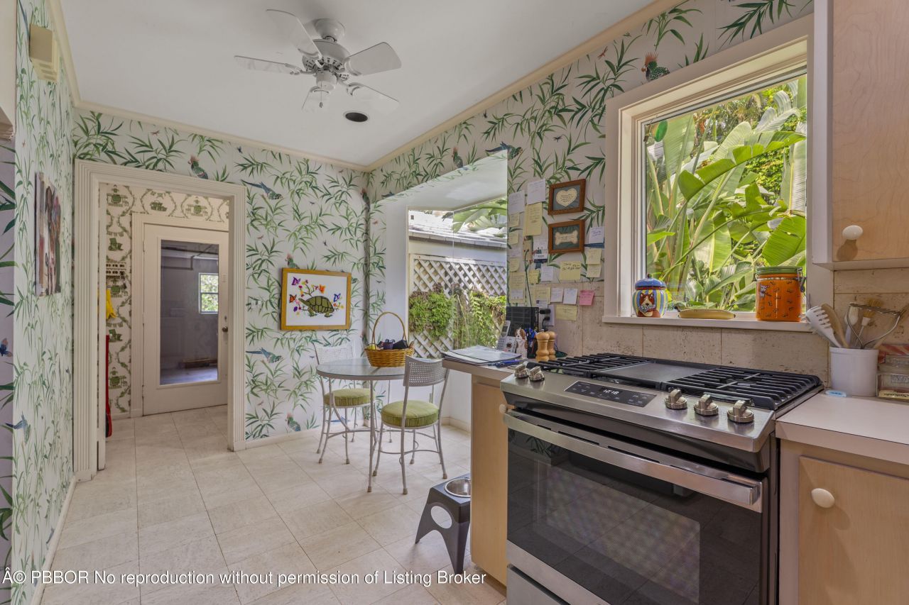 241 Via Linda, Palm Beach, FL 33480 Photo