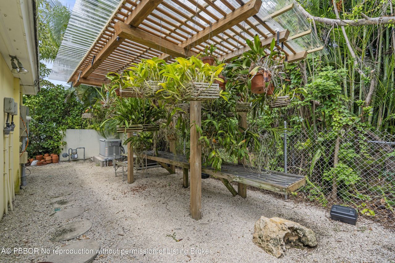 241 Via Linda, Palm Beach, FL 33480 Photo