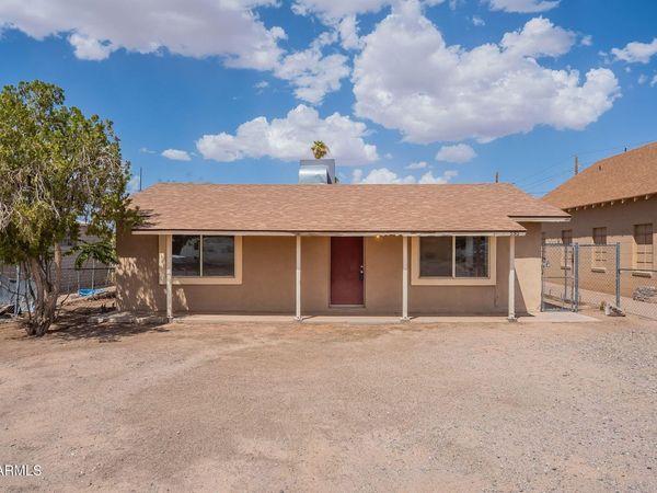 536 W LINCOLN Avenue, Coolidge, AZ 85128
