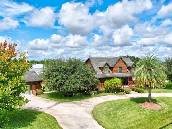 4550 SW Calloway Street, Port Saint Lucie, FL 34953